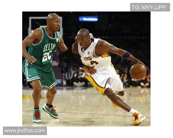 科比的独特之处在于他与众不同的休赛期选择与球星的聚会文化对比