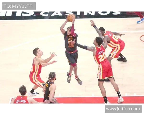 加兰状态低迷进攻乏力10投仅3三分球全失仅得8分并送出4次失误