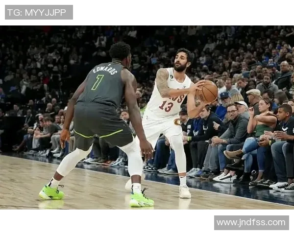 芬奇客场发布会冷清无问询队记透露本地媒体逐渐缺席客场报道