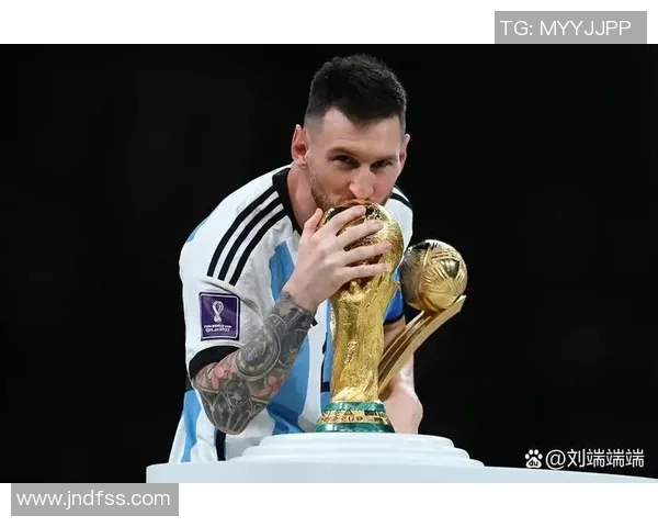 阿尔巴称赞亚马尔表现出色但强调梅西的无可比拟性 阿尔巴称赞亚马尔表现出色但强调梅西的无可比拟性