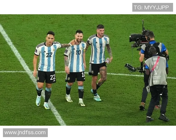 梅西劳塔罗阿尔马达或将首发迎战安哥拉球票价格低至1美元