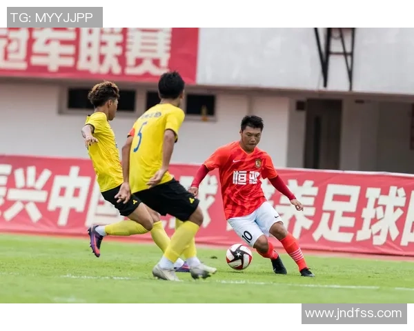 巴黎圣日耳曼足球学院广东校区正式落户助力青少年足球发展