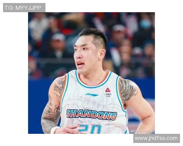 山东男篮热身赛惜败美国肯塔基传奇队陶汉林王岚嵚表现抢眼 山东男篮热身赛惜败美国肯塔基传奇队陶汉林王岚嵚表现抢眼