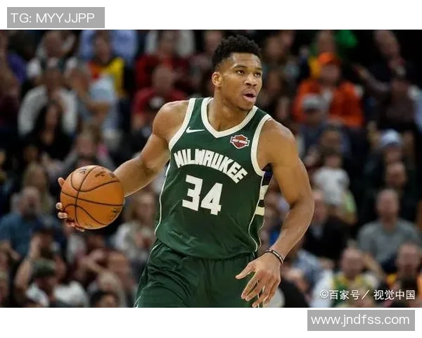 字母哥80年代复古风P图曝光发型绝对能上毕业纪念册引发热议 字母哥80年代复古风P图曝光发型绝对能上毕业纪念册引发热议